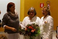 Certificazione - Hanno guidato i lunghi processi di apprendimento: (da sx a dx) Sabine Kaserer, Insegnante Kinaesthetics; Marlis Thaler, Staff per lo Sviluppo Professionale - Formazione Continua; Thea Villgrattner, dirigente tecnico-assistenziale coordinatrice