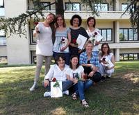 Formazione Insegnante Kinaesthetics Livello 2 - Il gruppo delle partecipanti con una delle due formatrici
